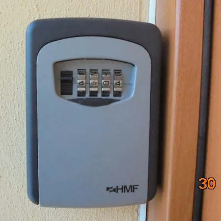 Daire Ferienwohnung Beselin Beselin